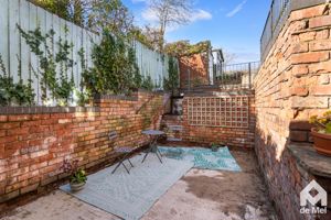 Photo 18- click for photo gallery